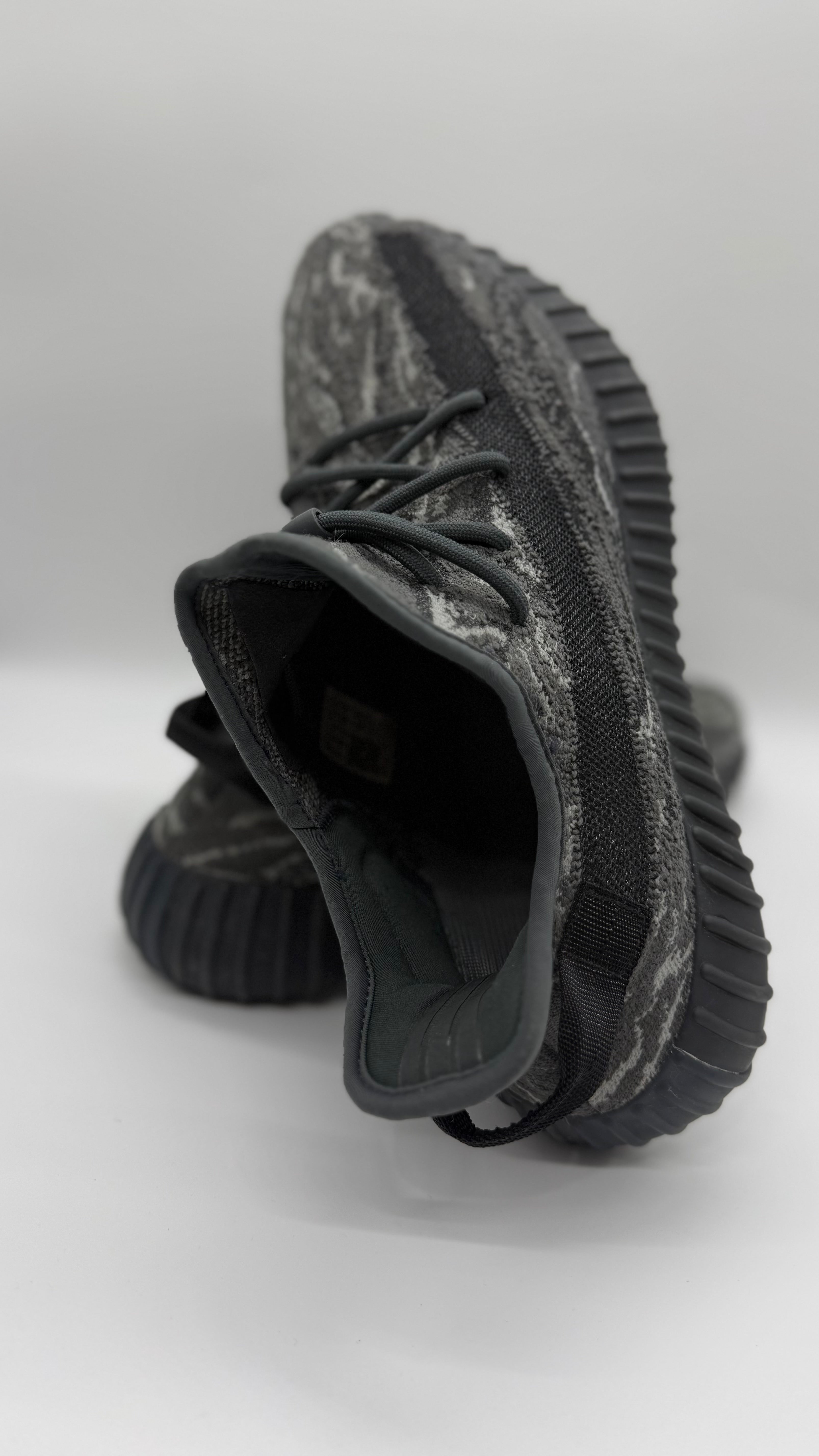 Yeezy 350 Dark Salt