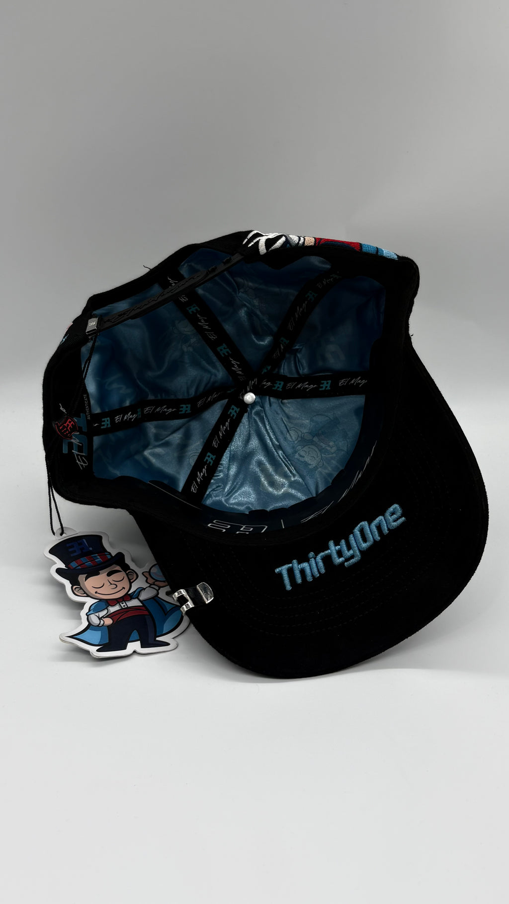 31 Hats Magic Club