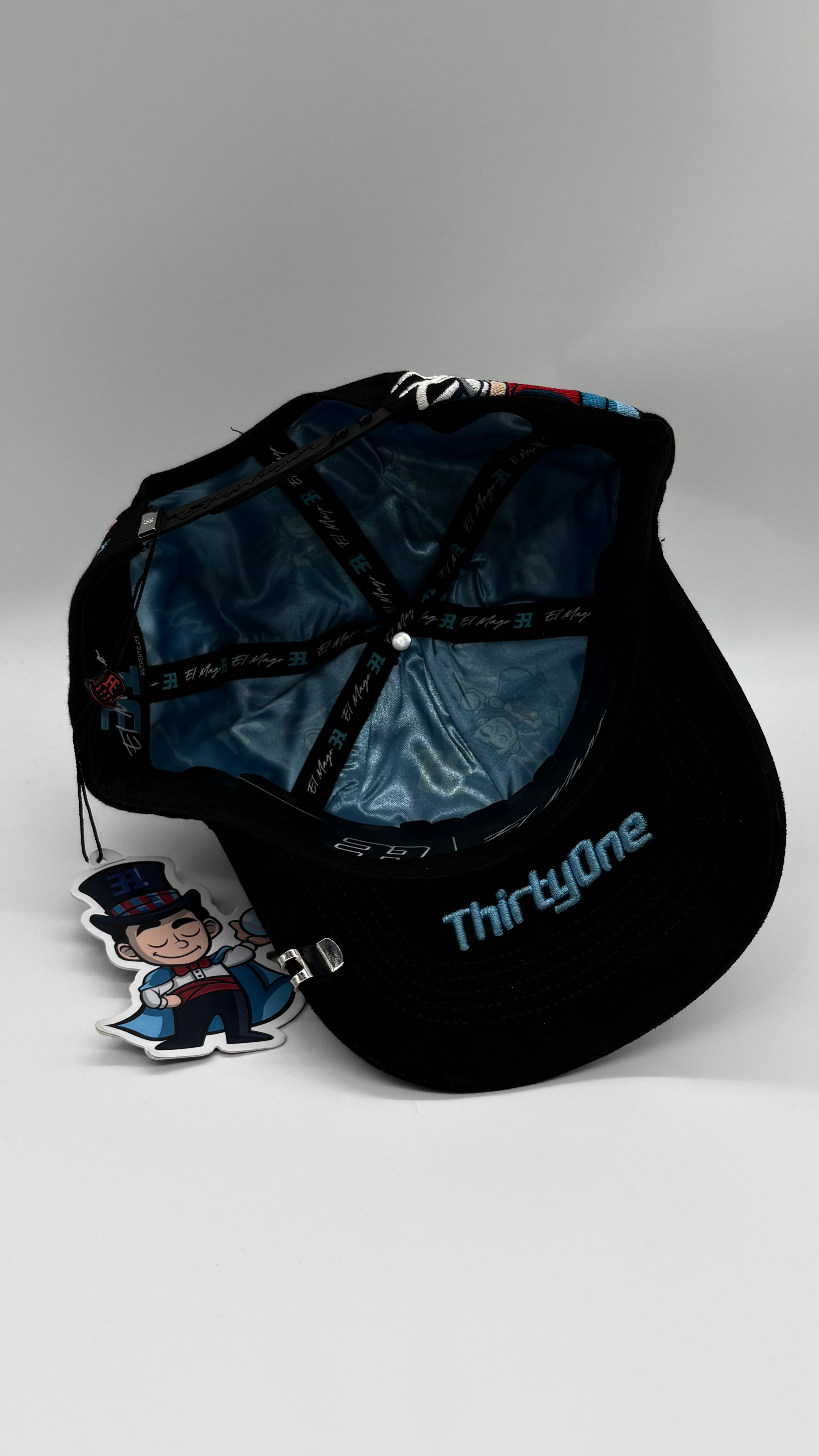 31 Hats Magic Club