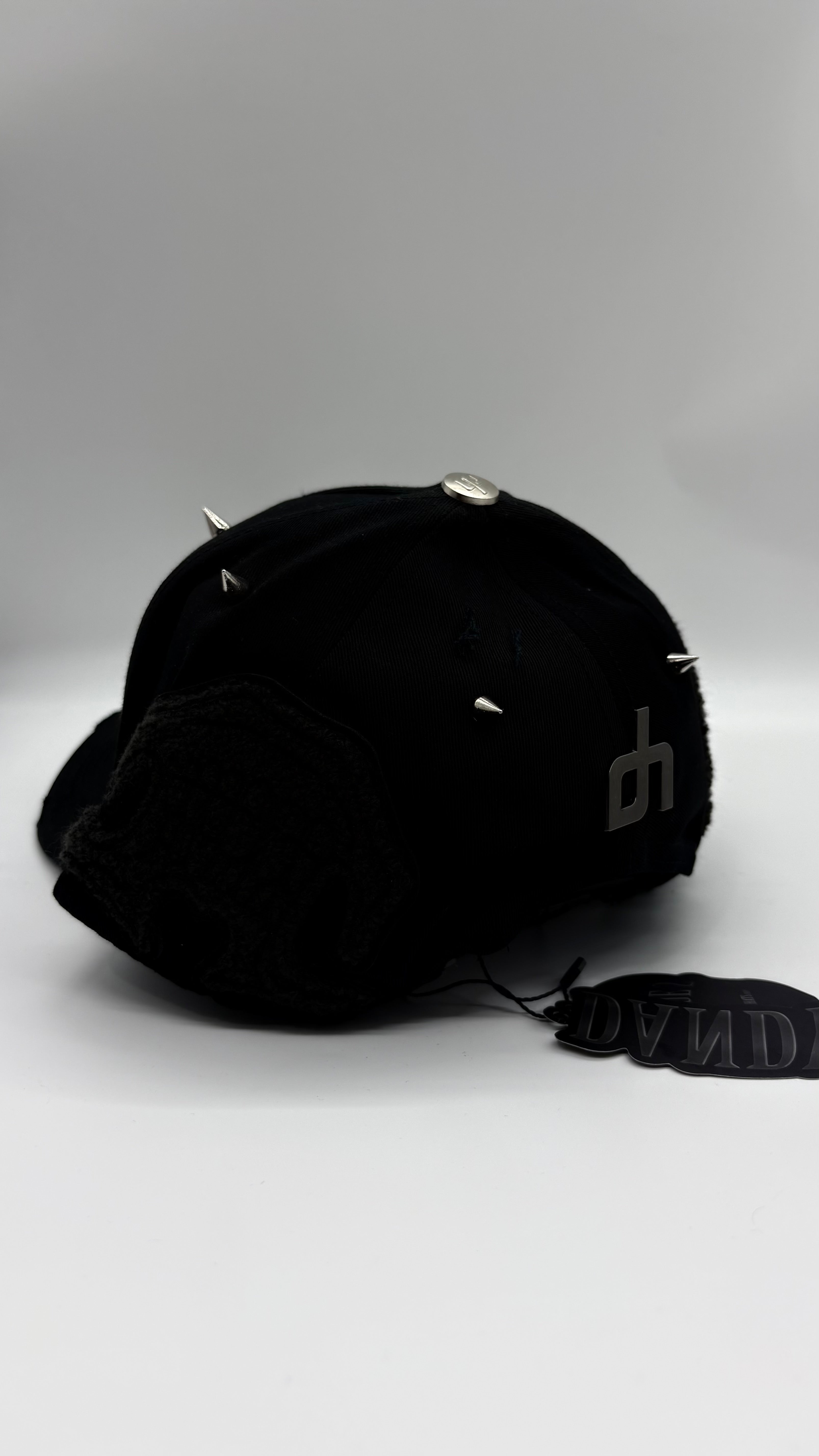 Dandy Hats Palgue 02