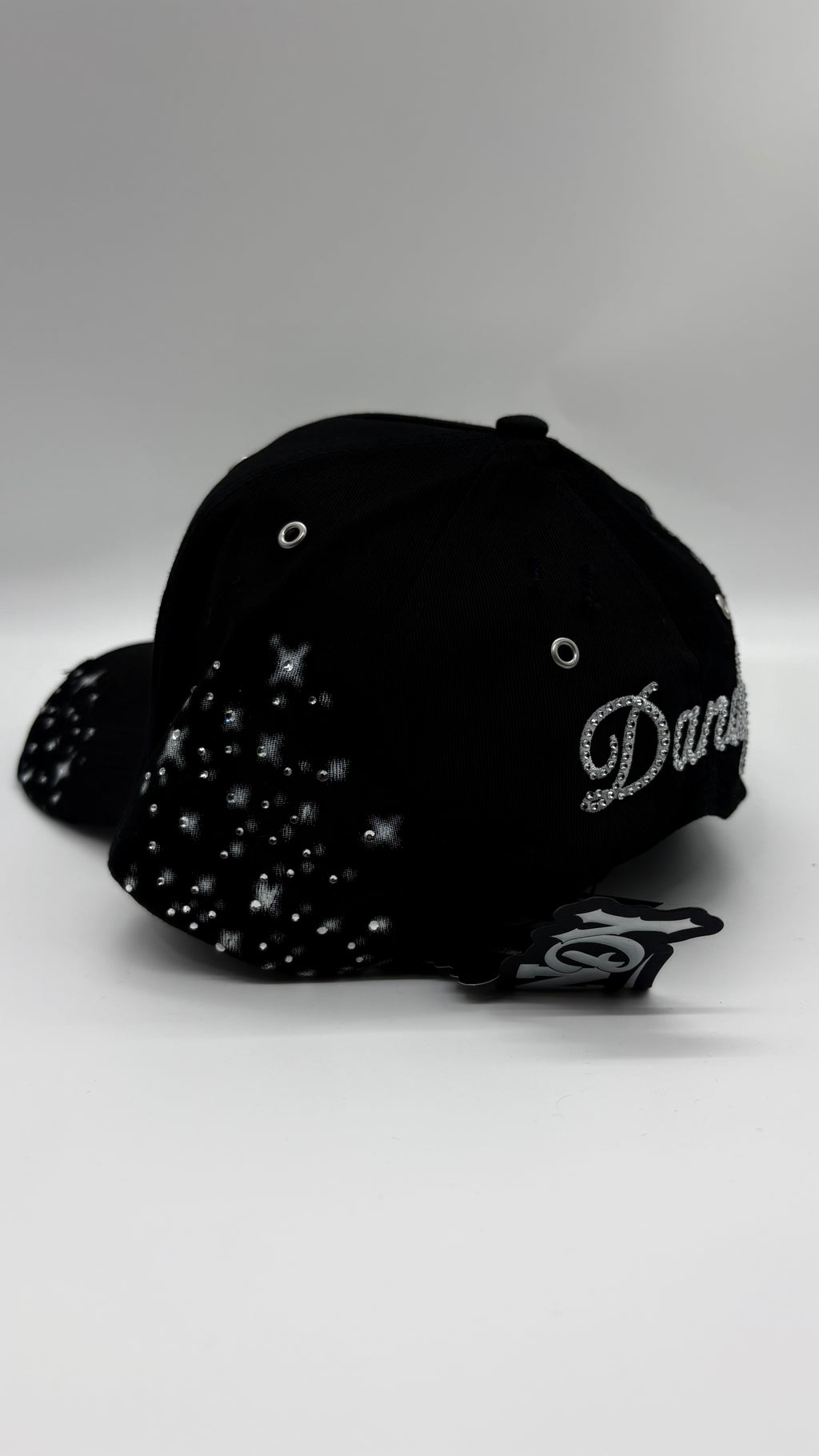 Dandy Hats Make Money Not Amigos