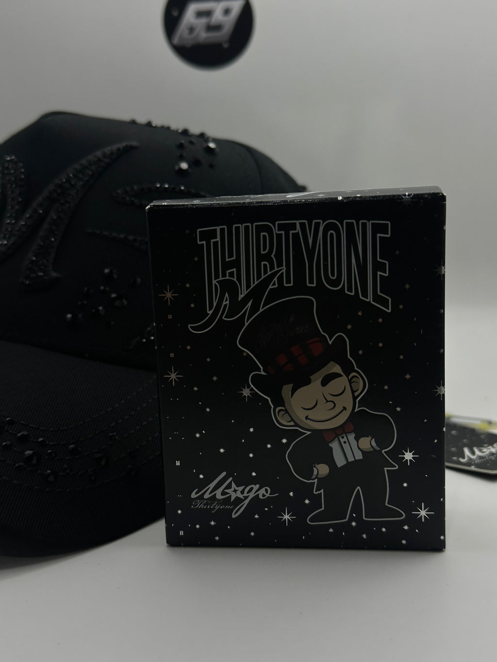 31 Hats Mago Total Black